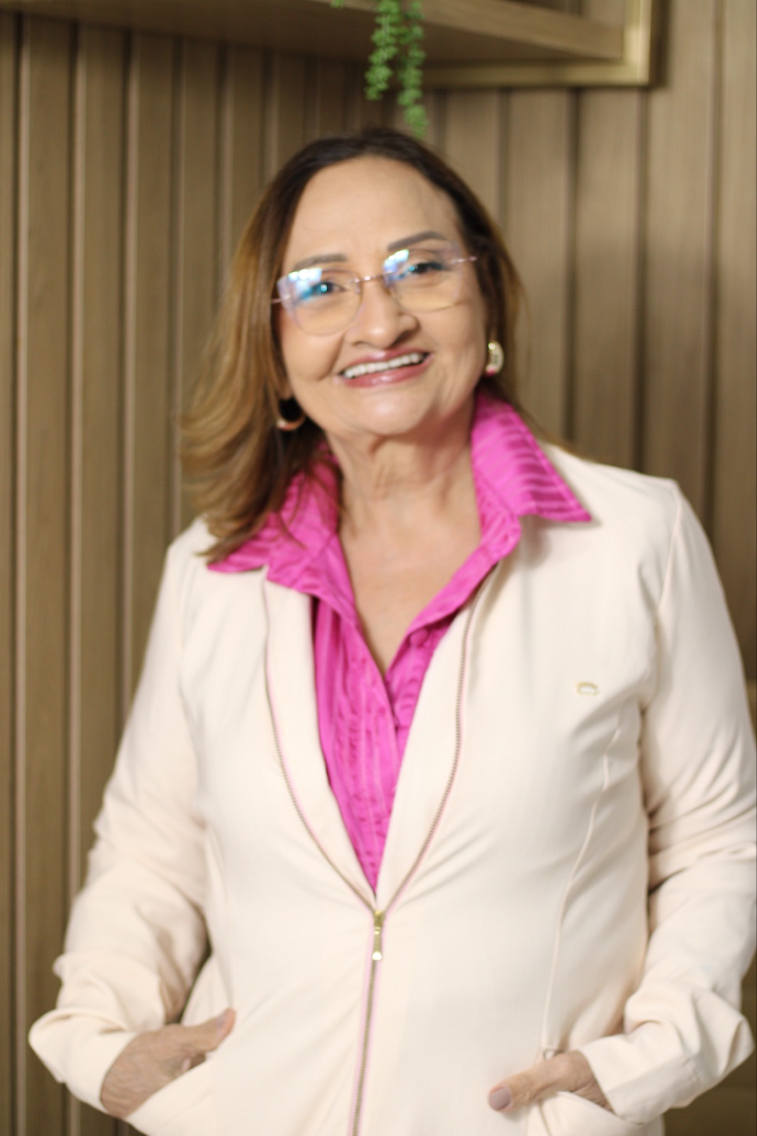 Dra. Mônica Dantas
